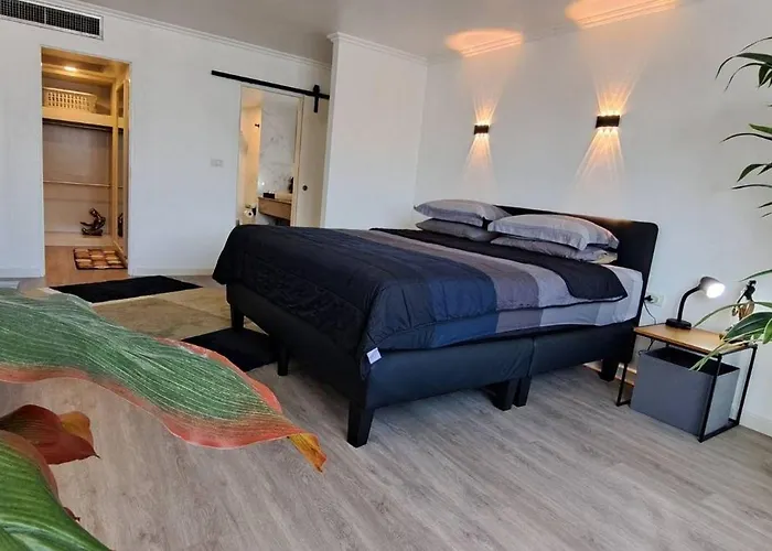 Holiday home Stylish New In Nana